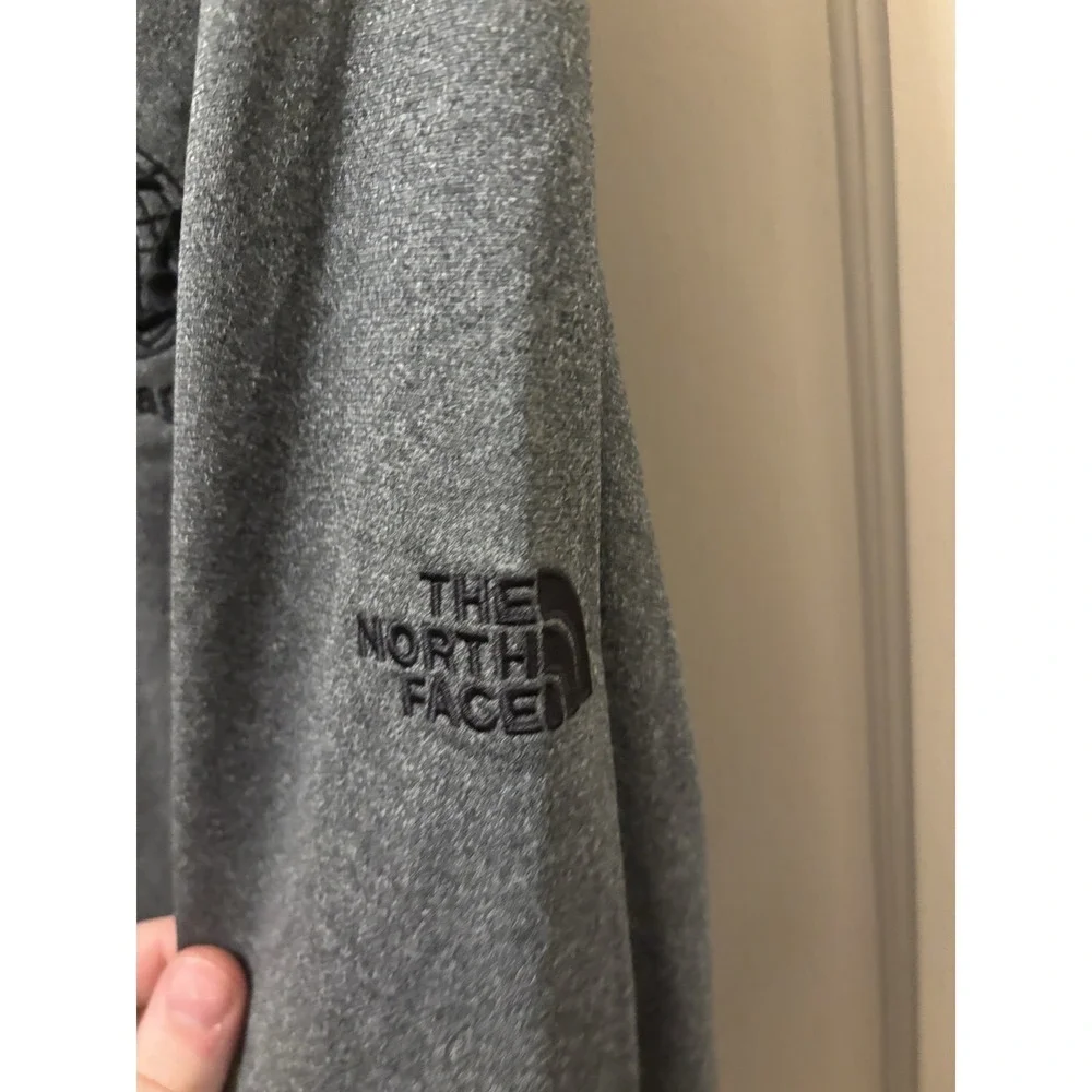 The North Face Sweatshirt Mens XL Gray‎ Logo Quarter Zip Fleece Logo